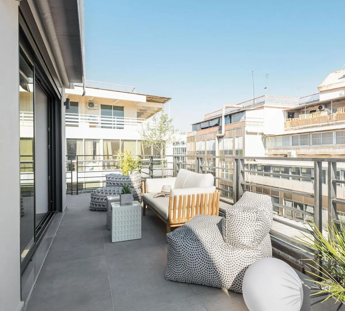 아파트 Innovative Top Floor Breathtaking Flat In Ladadika 테살로니키